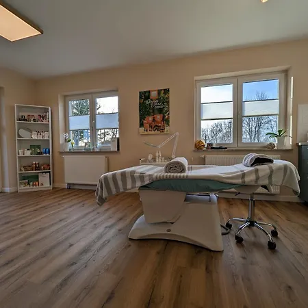 Waterfront Bliss For 2 Guests Apartment