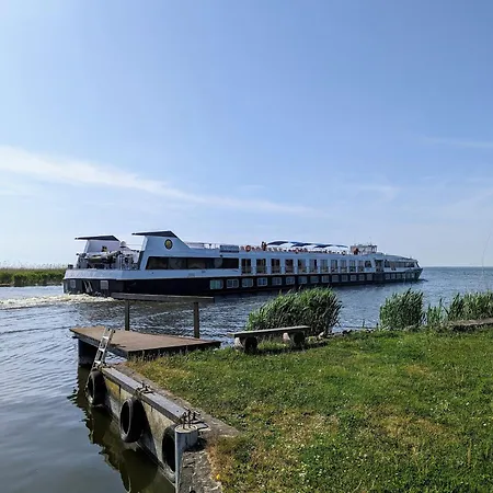 Waterfront Bliss For 2 Guests Apartment Stolpe auf Usedom