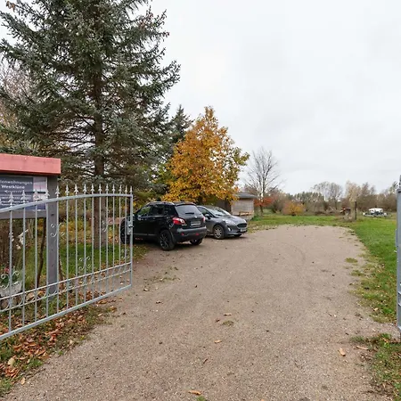 Waterfront Bliss For 2 Guests Apartment *